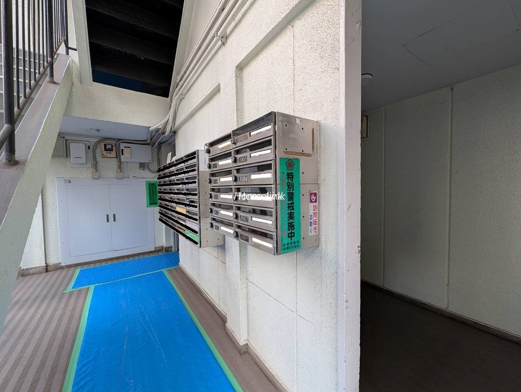 板橋コーポラス　エントランスホール